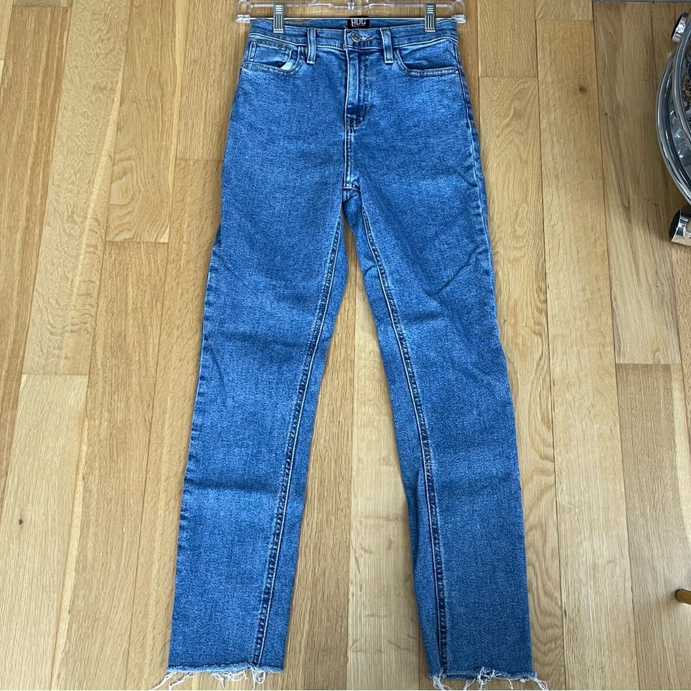 BDG Girlfriend High Rise Jeans Size 25